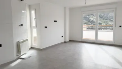 Piso en La Zubia photo 2