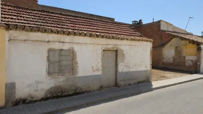 Rustic house on Calle de la Padilla photo 4