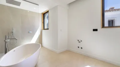 House on Calle Fez photo 26