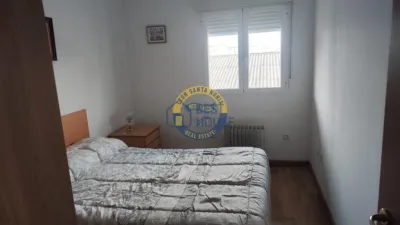 Apartamento en Navatejera photo 3