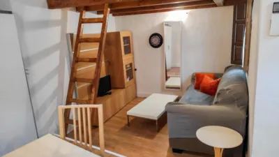 Estudio en alquiler en Albaicín, Albaicín (Granada Capital) de 550 €<span>/mes</span>