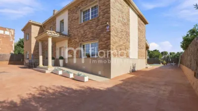 Chalet on Carrer d'Anglaterra, 18 photo 10