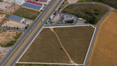 Terreno en venta en Carretera de Casas Ibáñez - Vista 2