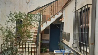 House on Jacinto Benavente Street photo 7