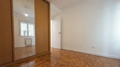 Apartment on Carlos y Guillermo Fernández Shaw Street, 1 photo 12