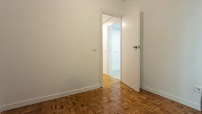 Apartment on Carlos y Guillermo Fernández Shaw Street, 1 photo 25