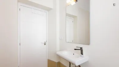 Estudio en alquiler en Centro-Catedral, Centro-Catedral (Granada Capital) de 495 €<span>/mes</span>