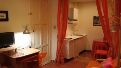 Estudio en alquiler en Centro-Catedral, Centro-Catedral (Granada Capital) de 370 €<span>/mes</span>