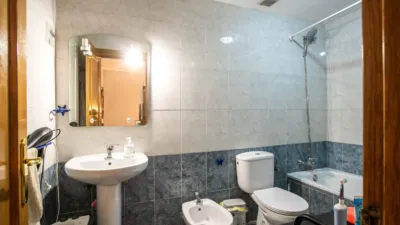 Semi-detached house on Calle de Andelos photo 30