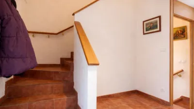 Semi-detached house on Calle de Andelos photo 31