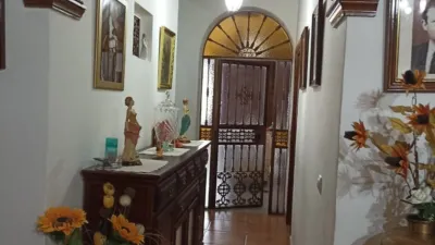 Rustic house on Polígono Polígono Street photo 4