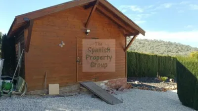 Property in Camarillas photo 18