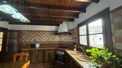 Semi-detached house on Calle de los Olivos photo 9