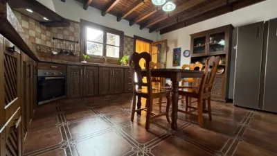Semi-detached house on Calle de los Olivos photo 11