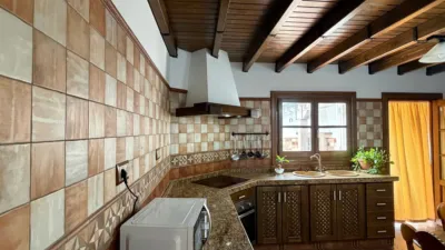 Semi-detached house on Calle de los Olivos photo 10