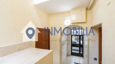 Apartment on Calle de Mantuano photo 29