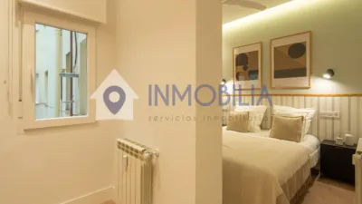 Apartment on Paseo de la Reina Cristina photo 33