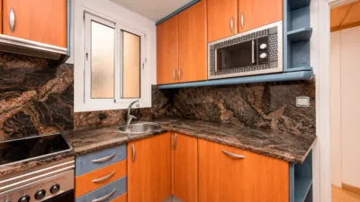 Apartment on Passeig de Valldaura, 234 photo 8