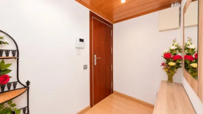 Apartment on Passeig de Valldaura, 234 photo 2