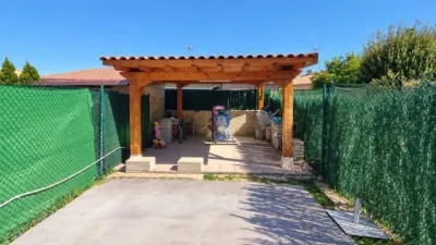 Chalet adosado en calle Reina Juana de Castilla photo 32