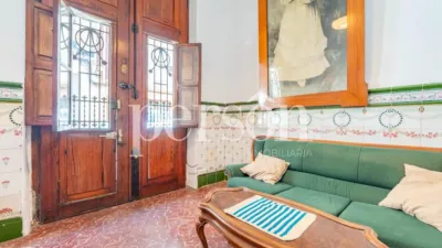 Piso en El Cabanyal-El Canyamelar photo 3