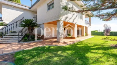 Chalet in Chiva photo 5