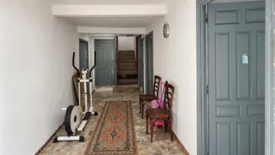 House on Calle Real photo 2