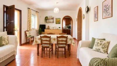 House on Parcela Poligono Street photo 8
