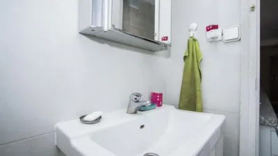 Piso en alquiler en El Raval - Imagen 6