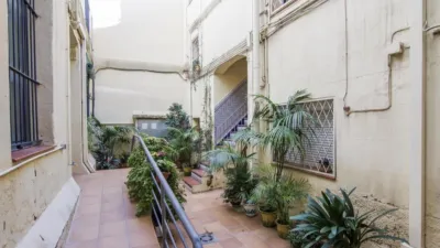 Piso en alquiler en El Raval - Imagen 24