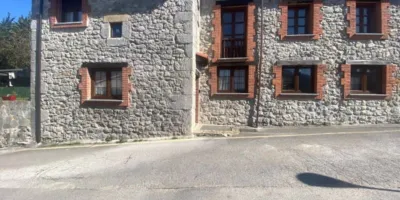 House in Barrio de la Sierra photo 2