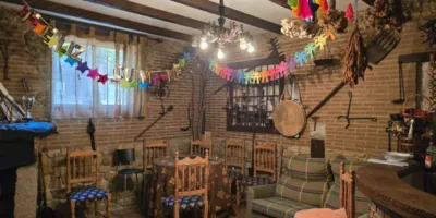 Casa en venta en Avenida de la Constitución, Arenas de San Pedro de 1.100.000 €