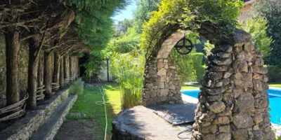 Casa en venta en Avenida de la Constitución, Arenas de San Pedro de 1.100.000 €