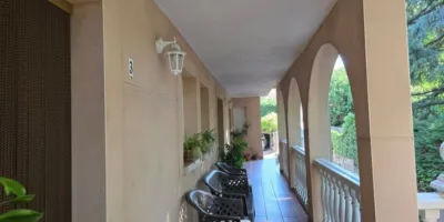 Casa en venta en Avenida de la Constitución, Arenas de San Pedro de 1.100.000 €