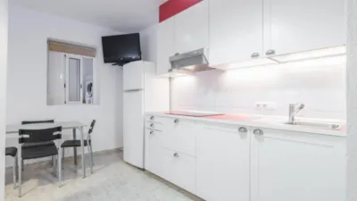 Piso en alquiler en El Raval - Imagen 3