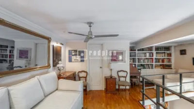 Chalet en venta en Calle de Francisco Suárez, Nueva España (Distrito Chamartín. Madrid Capital) de 1.450.000 €