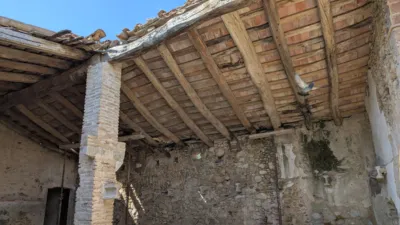 Rustic house on Camino Can Miro street photo 5