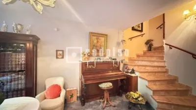 Chalet en venta en Calle de los Lirios, Hispanoamérica (Distrito Chamartín. Madrid Capital) de 1.350.000 €