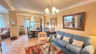 Chalet en venta en Calle de los Lirios, Hispanoamérica (Distrito Chamartín. Madrid Capital) de 1.350.000 €