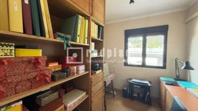 Chalet en venta en Calle de los Lirios, Hispanoamérica (Distrito Chamartín. Madrid Capital) de 1.350.000 €