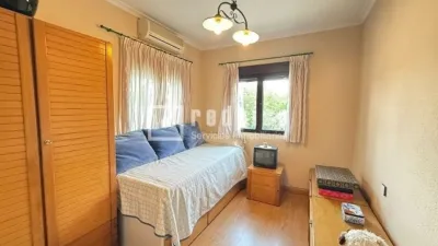 Chalet en venta en Calle de los Lirios, Hispanoamérica (Distrito Chamartín. Madrid Capital) de 1.350.000 €