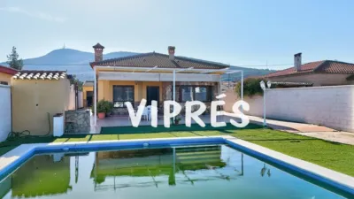 Chalet unifamiliar en venta en Arroyo de San Serván - Vista 4