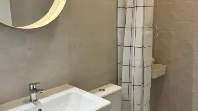 Piso en alquiler en Benicalap - Imagen 2