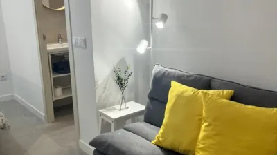 Piso en alquiler en Benicalap - Imagen 3