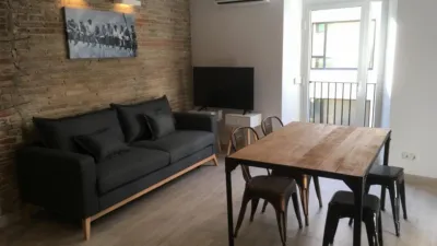 Estudio en alquiler en El Raval - Imagen 3