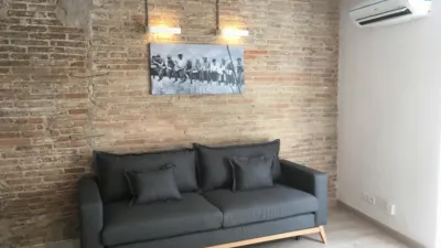 Estudio en alquiler en El Raval - Imagen 6