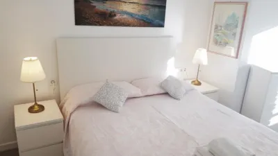 Piso en alquiler en Montolivet - Imagen 3