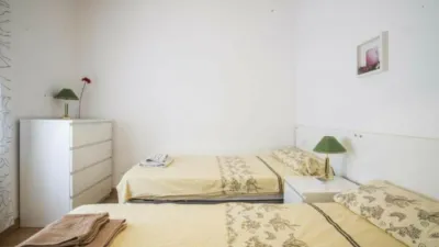 Piso en alquiler en El Raval - Imagen 3