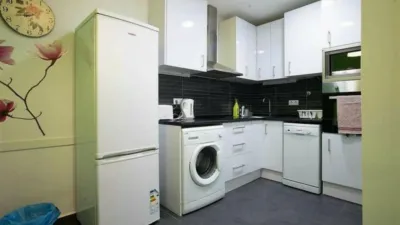 Piso en alquiler en El Raval - Imagen 6
