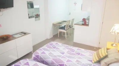 Estudio en alquiler en Montolivet, Montolivet (Distrito Quatre Carreres. València Capital) de 1.400 €<span>/mes</span>